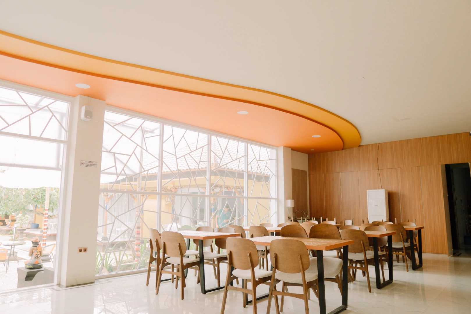 Restaurant Dining Area