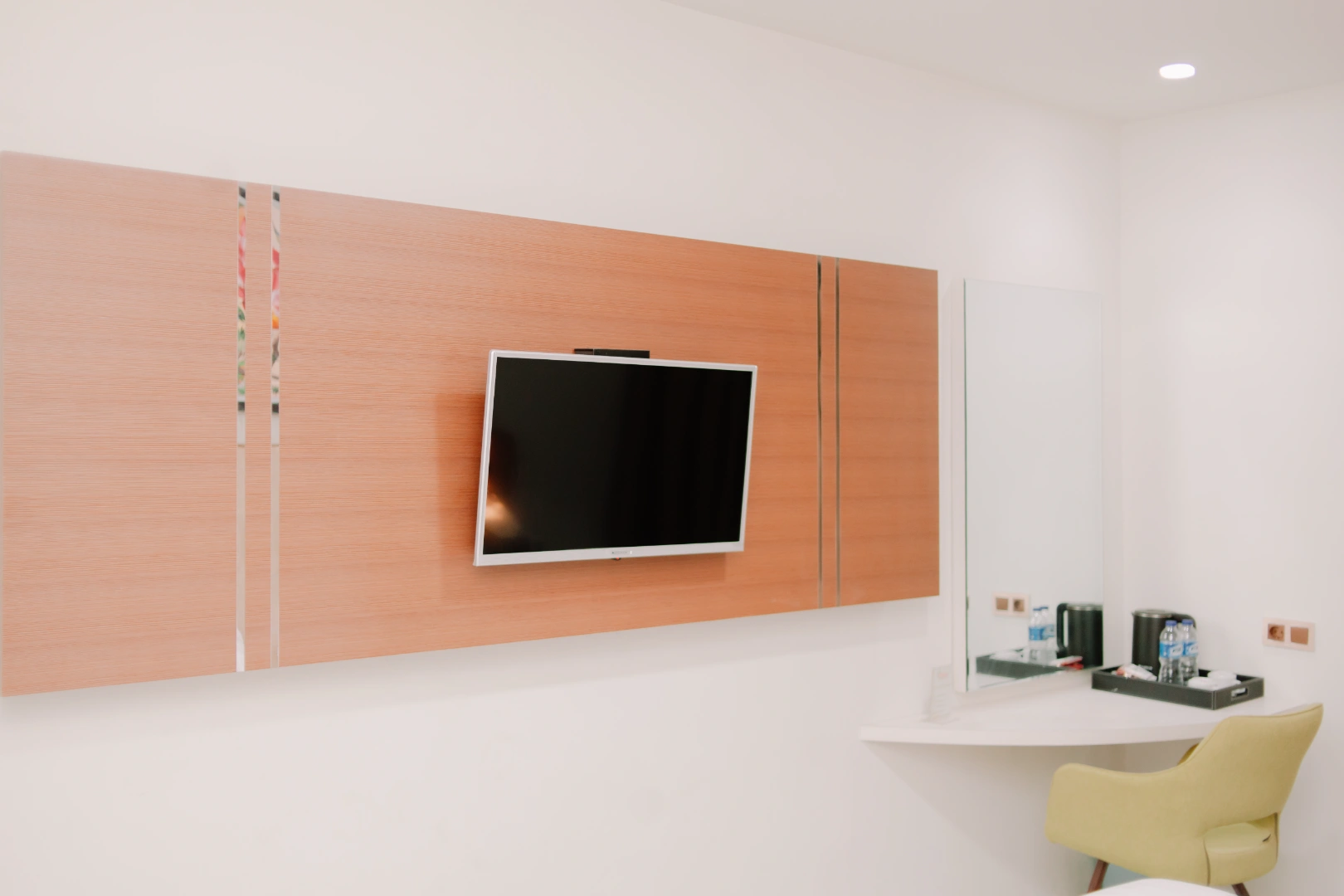 Superior Room TV Area